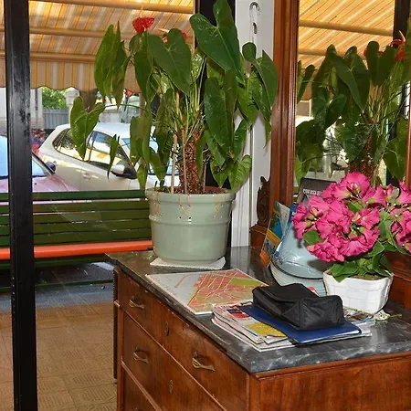 Otel Bristol Lavagna