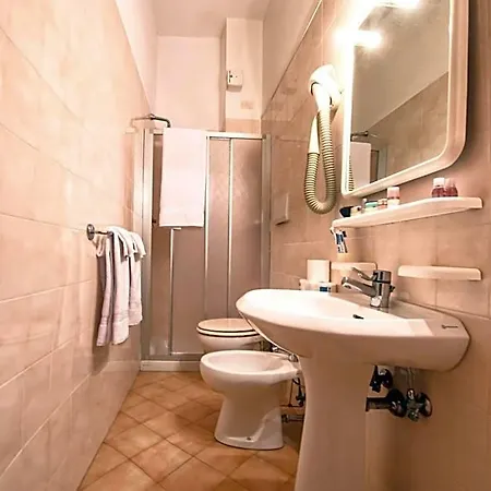 Hotel Bristol 3*