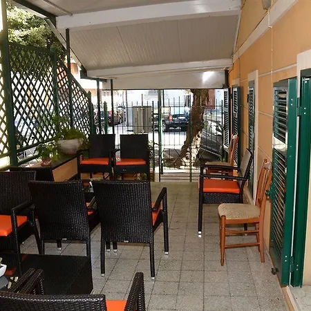 Otel Bristol Lavagna