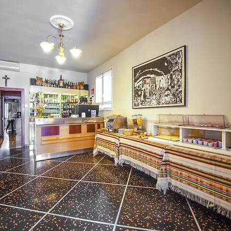 Hotel Bristol 3*